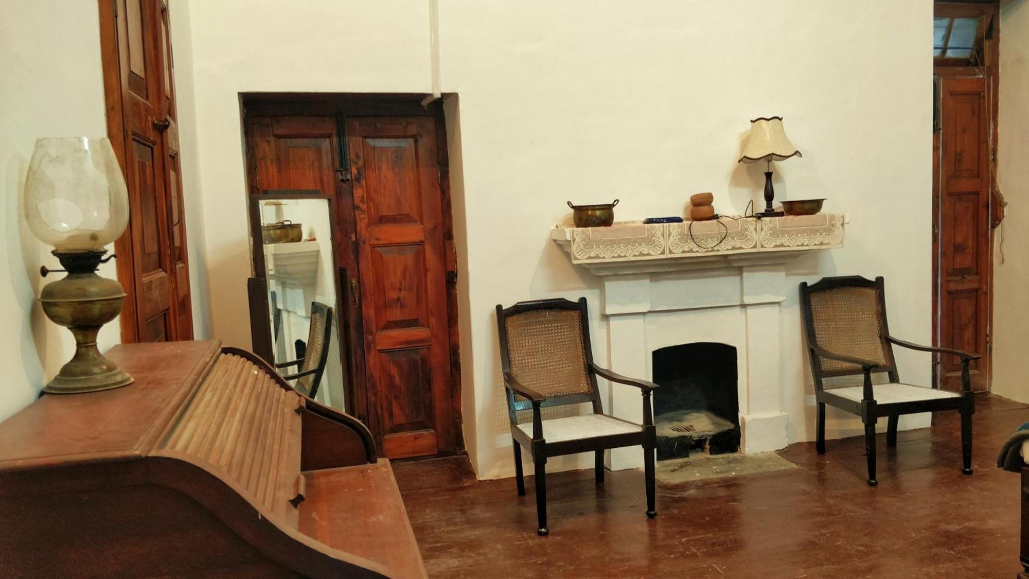 Black Bear Cottage Khajjiar Bagian luar foto